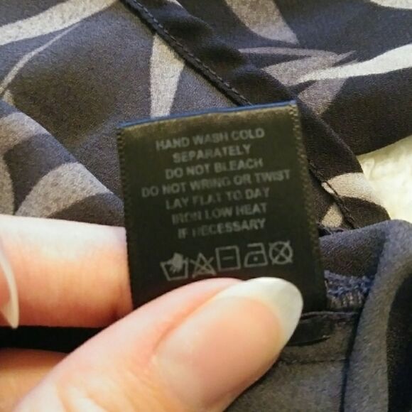 Noir Maternity Grey Leaf Pattern Maternity Blouse - Picture 6 of 8